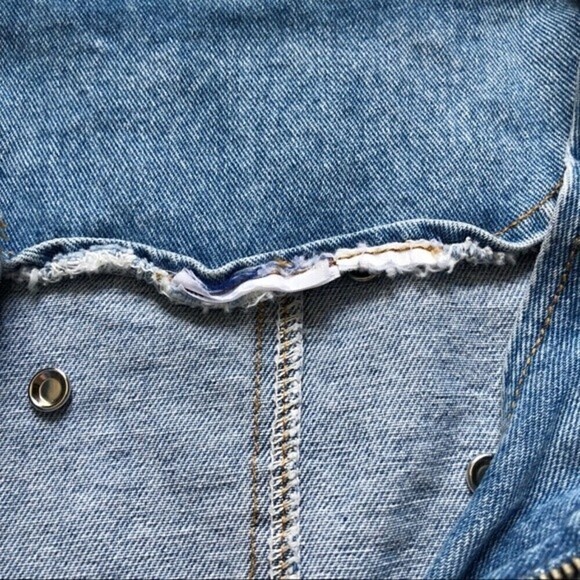 Vintage 80s Express Denim Jean Jacket Studded Fitted Collarless Inside Out Seams - Picture 12 of 16